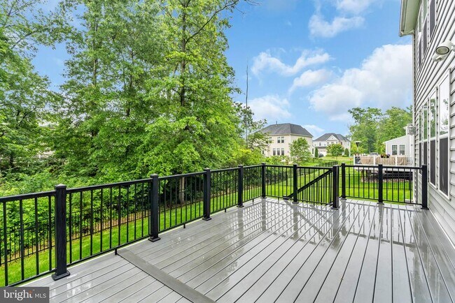 Building Photo - 40578 Sculpin Ct