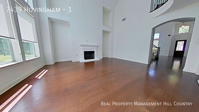 Building Photo - 7439 Hovingham-1