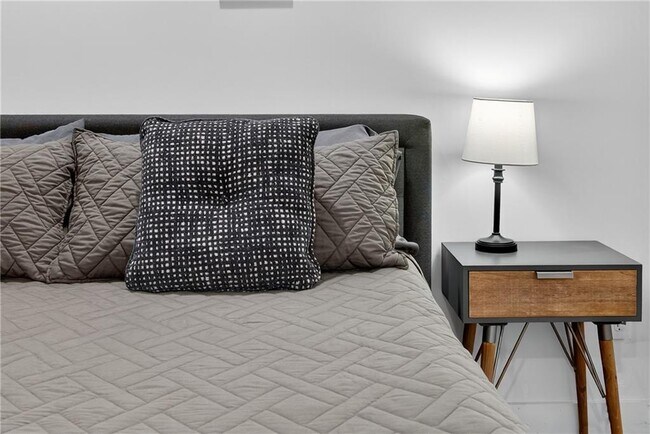 Building Photo - 1324 Ace Mcmillian Rd