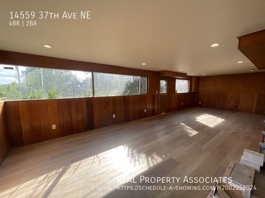 Building Photo - 14559 37th Ave NE