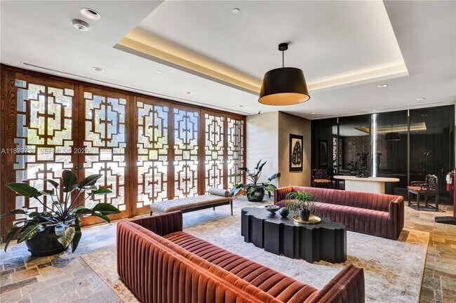 Building Photo - 11113 Biscayne Blvd