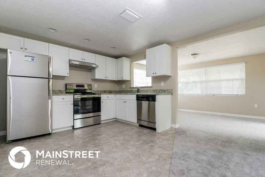 Building Photo - 6633 Tripoli Way
