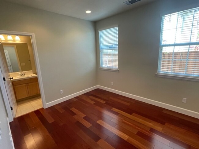 Building Photo - San Ramon 5 Bed/4.5 Bath Windemere Ranch L...