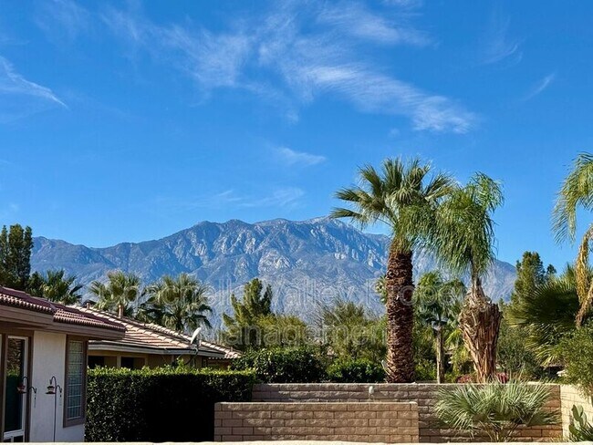 Building Photo - 179 Via Milano