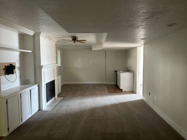 Building Photo - South Ogden Rambler Walking Distance to the Splash Pad and Athletic Club