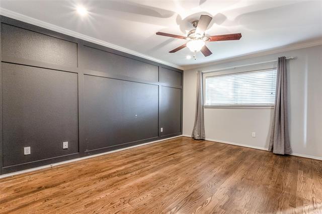 Building Photo - 4616 W Lovers Ln