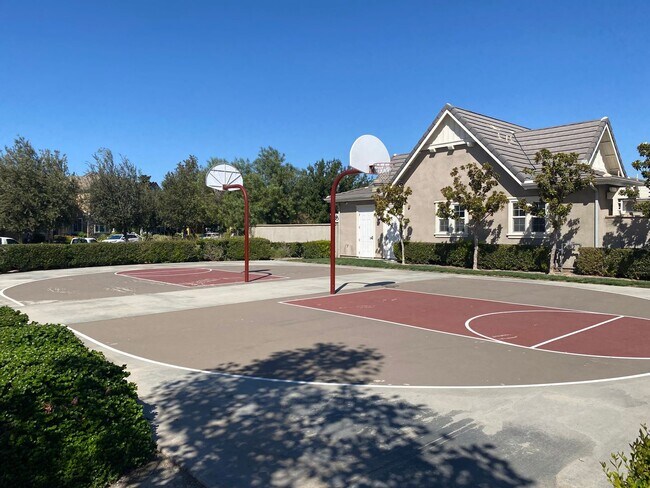 Building Photo - 14601 Serenade Dr