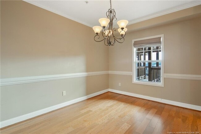 Building Photo - 1611 Bluffside Dr