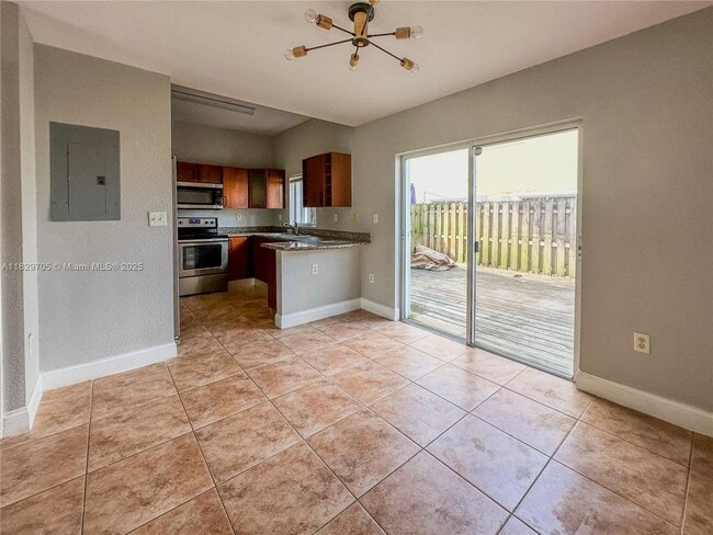 Building Photo - 17866 NW 74th Ct