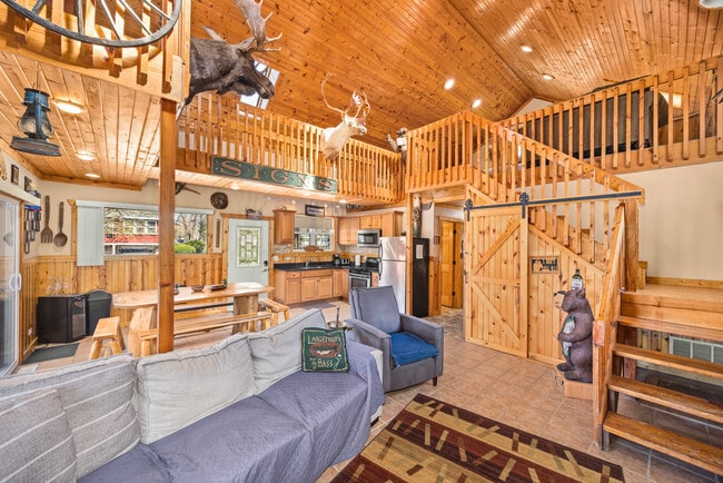 Building Photo - 3341 E 2059th Rd