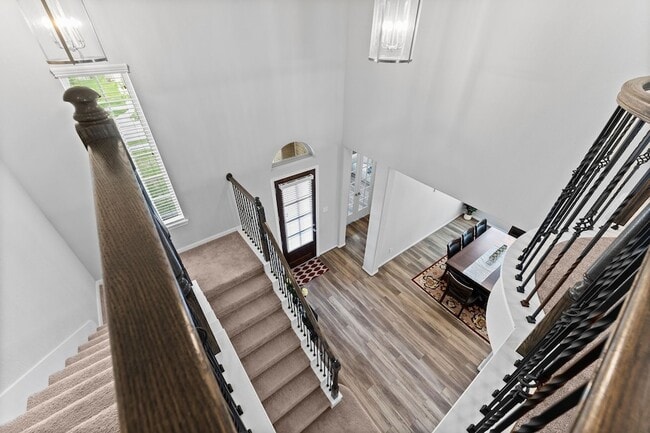 Building Photo - 2836 Jehlon Ln