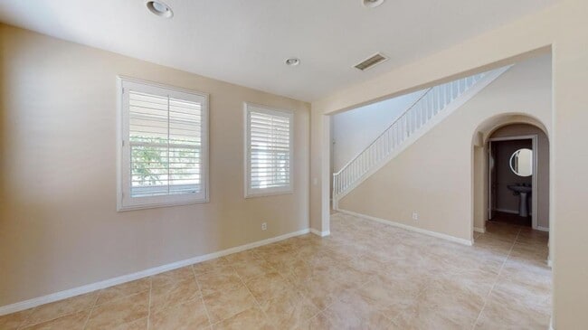 Building Photo - 36425 Fallingstar Pl