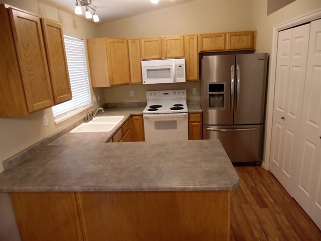 Building Photo - 1637 S 1470 W