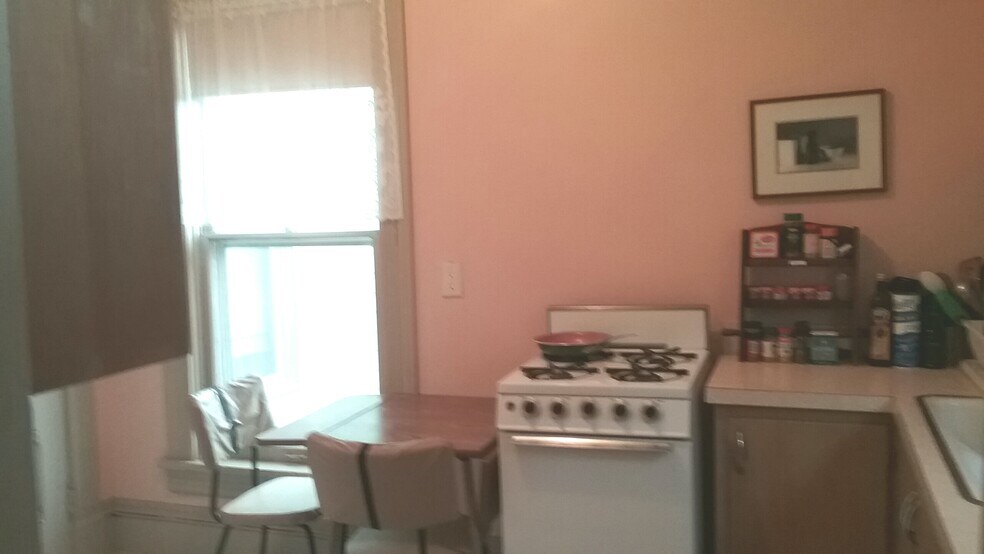 Pots and pans - 109 S Johnson St