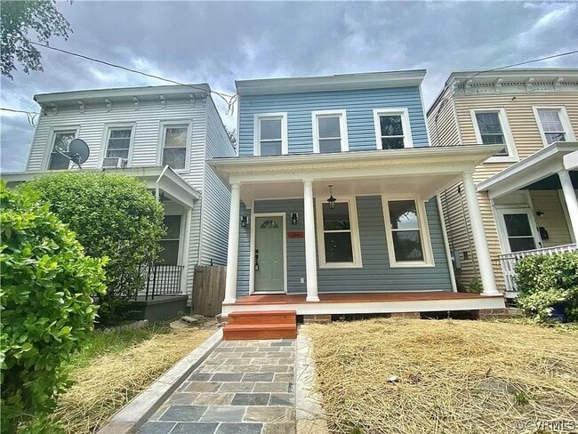Building Photo - Beautiful Newly Renovated Home Available D...