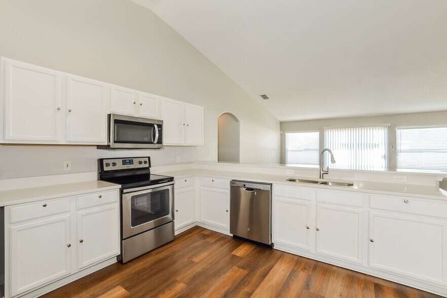 Building Photo - 232 Tiffany Ct