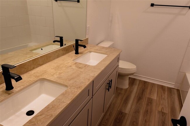 Building Photo - 14534 Clementine Hall Dr