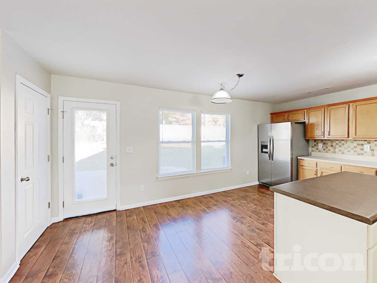 Building Photo - 501 Sawtooth Oak Drive
