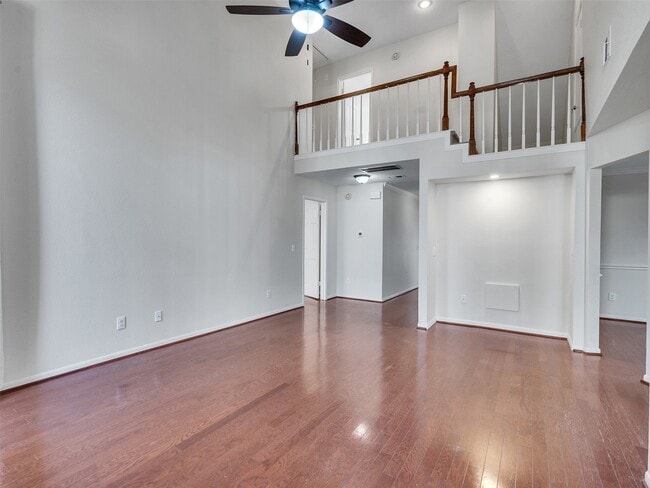 Building Photo - 2108 Autumn Cove Dr