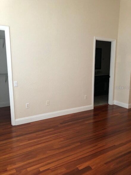 Building Photo - 2850 Polvadero Ln