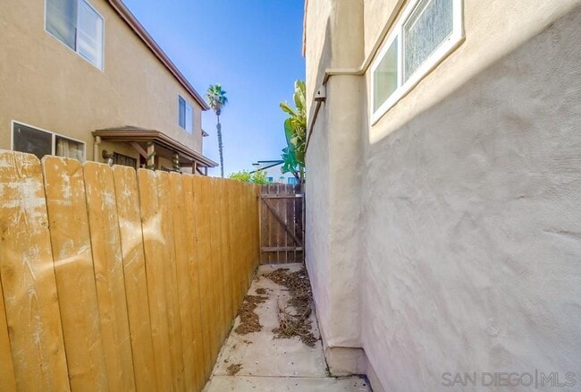 Building Photo - 3769 Wilson Ave