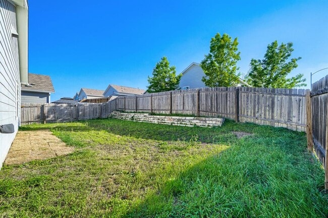 Building Photo - 7001 Tonka Ln