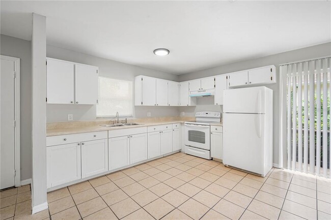 Building Photo - 3803 N Garrison St