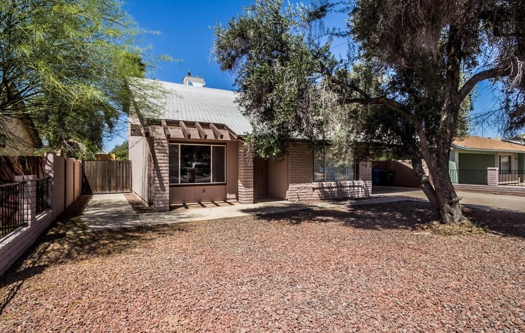 Building Photo - 4348 E Maldonado Dr