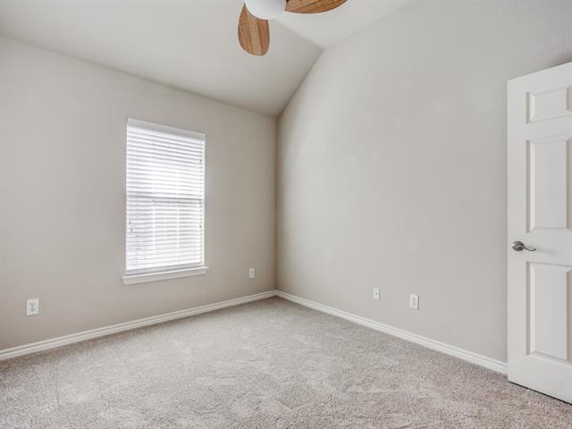 Building Photo - 408 High Desert Dr