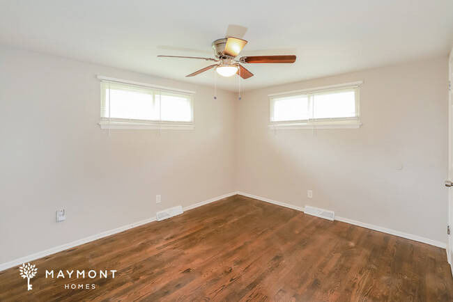 Building Photo - 3-Bedroom Home with Spacious Living Area