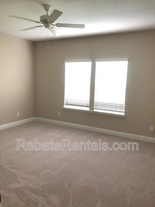 Building Photo - 308 Sweet Oak Wy