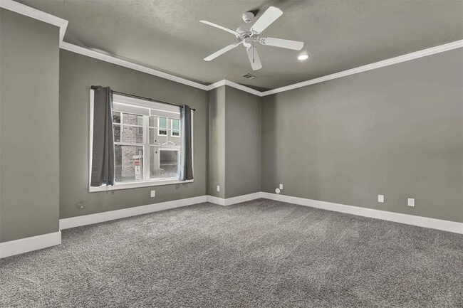 Building Photo - 4631 Regent Manor Dr