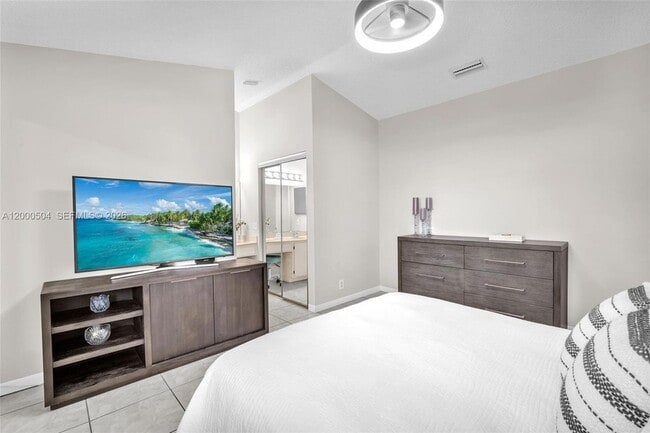 Building Photo - 15743 Woodgate Pl