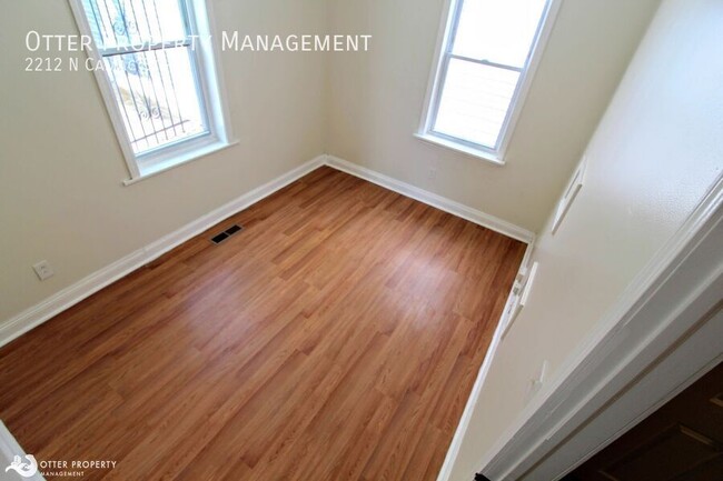 Building Photo - Room for Rent- Clean, Private Room for Ren...