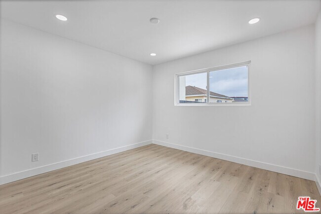 Building Photo - 1613-1615 W 209th St-1615-1615