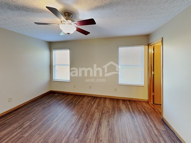 Building Photo - 7898 Antonio Ln