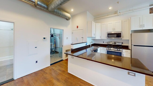 Primary Photo - 91 Halsey Street