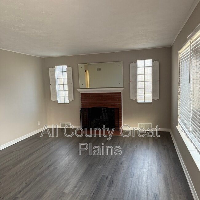 Building Photo - 4120 Adams St