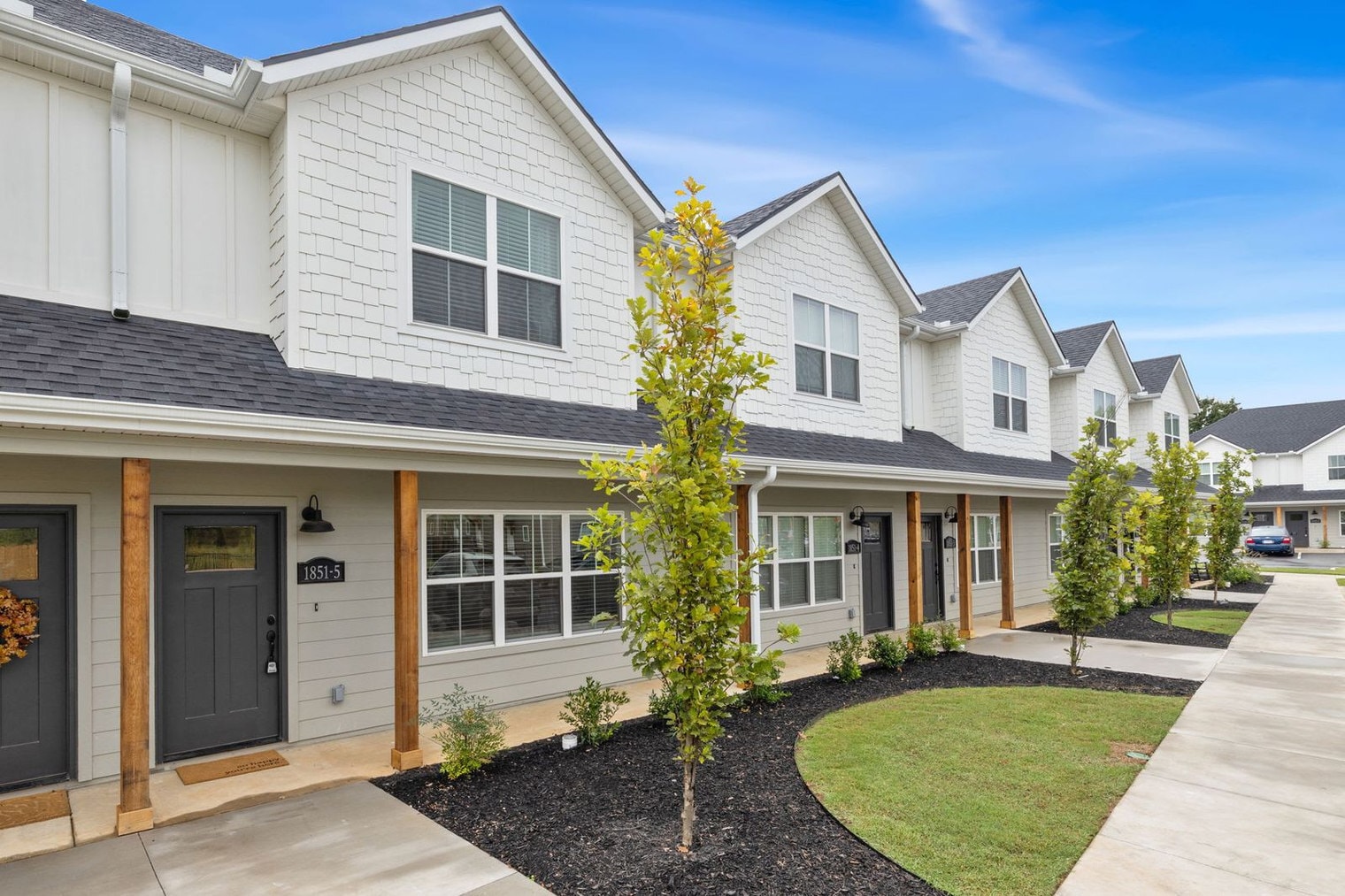 Building Photo - 1851 S Garland Ave