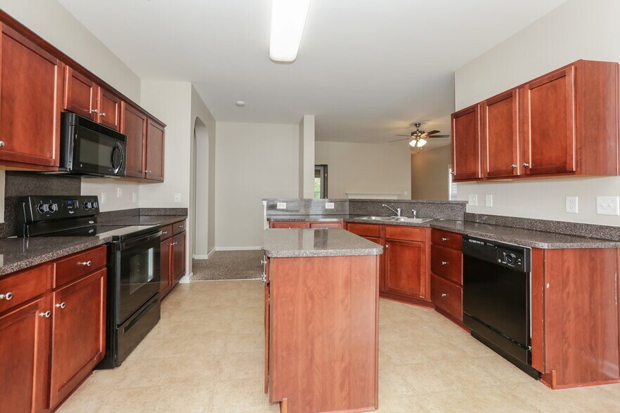 Building Photo - 11428 Lamoille Ln