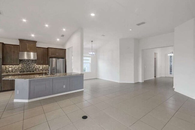 Building Photo - 1004 Heron Sound Dr