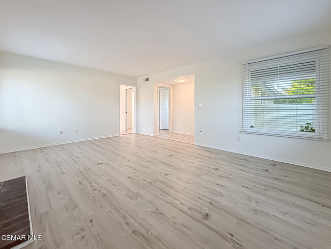 Building Photo - 4150 Lake Harbor Ln