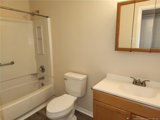 Building Photo - 7062 Calamar Dr