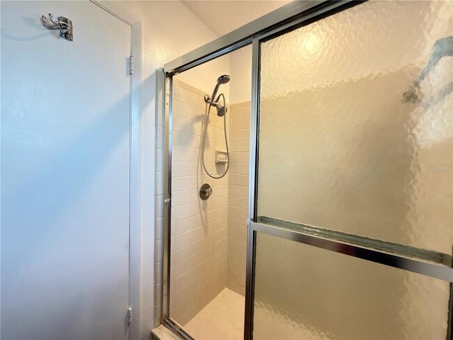 Building Photo - 411 Parson Brown Way