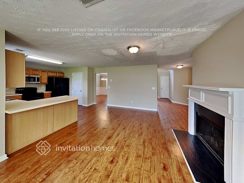 Building Photo - 2207 Corkscrew Way