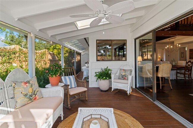 Building Photo - 731 Texas St