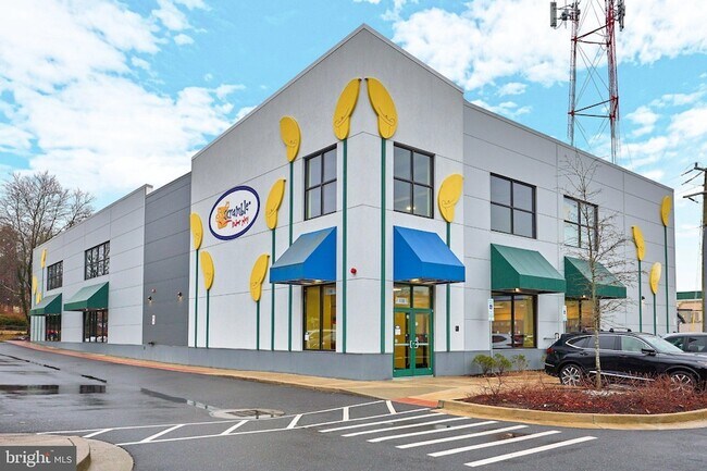 Building Photo - 2905 Random Rd