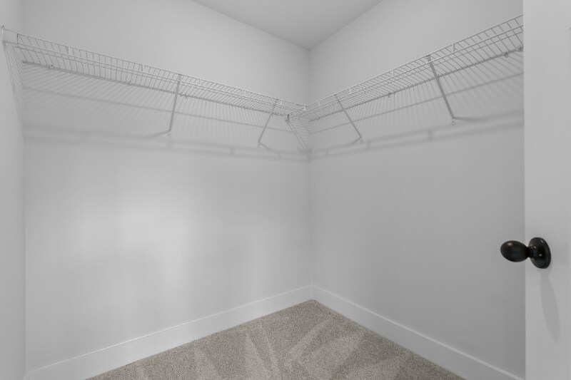 Building Photo - 142 Shager Pl