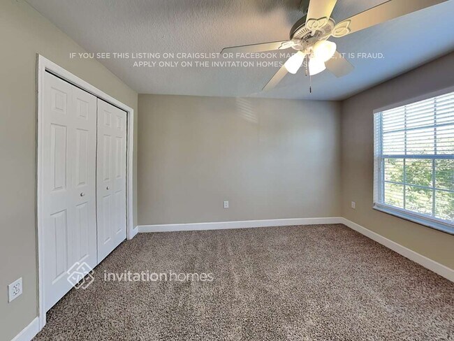 Building Photo - 8809 Cameron Crest Dr