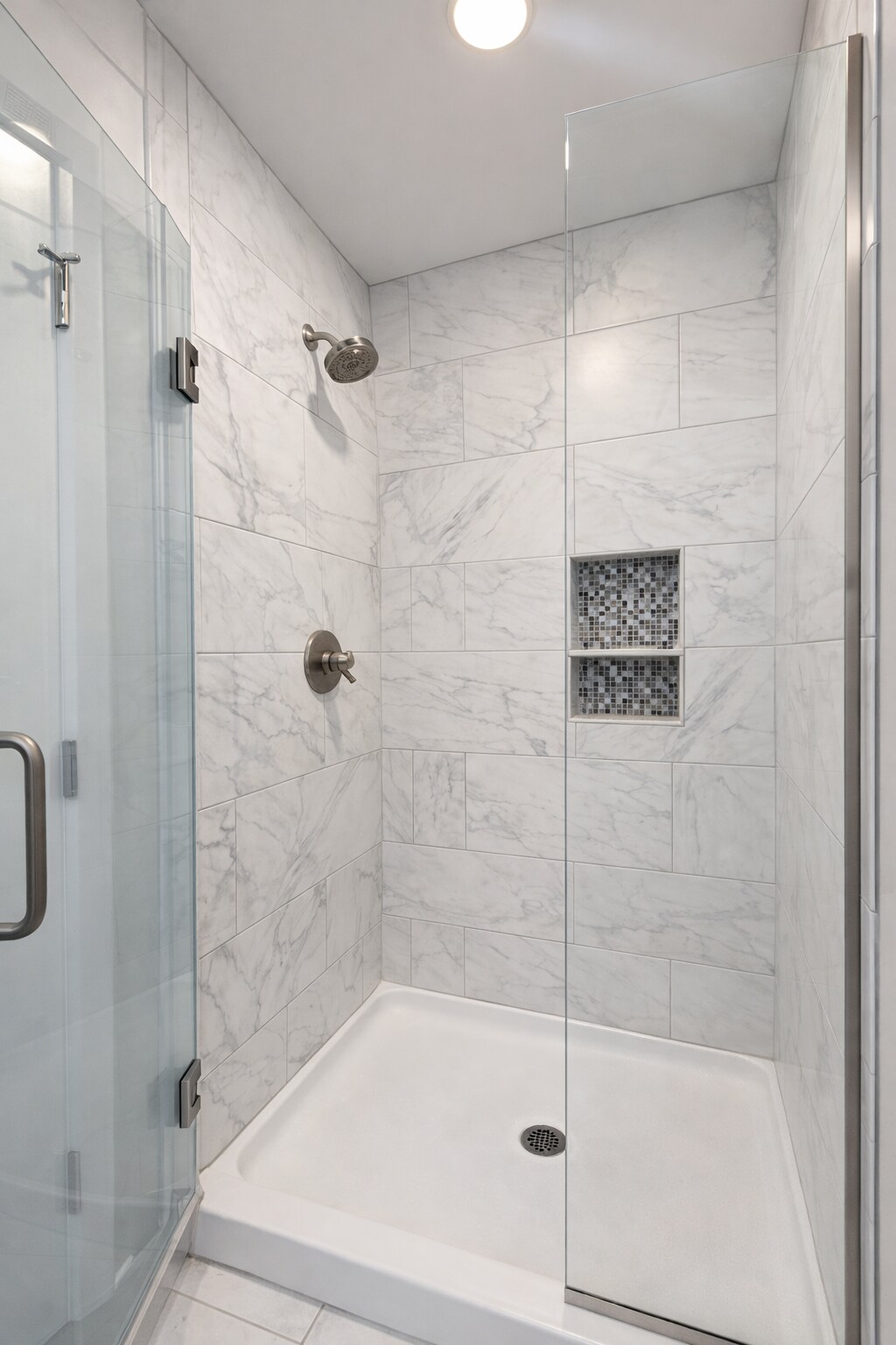 Building Photo - 635 Fairview Ave NE